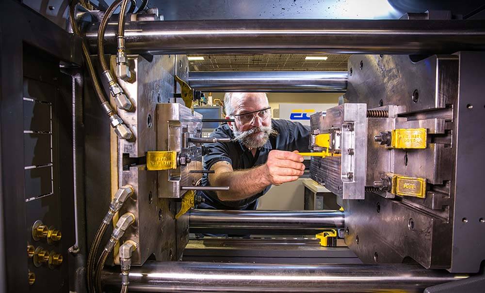 Formowanie wtryskowe tworzywa sztucznego