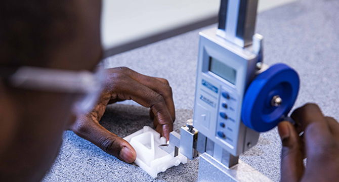 Inspecting plastic part