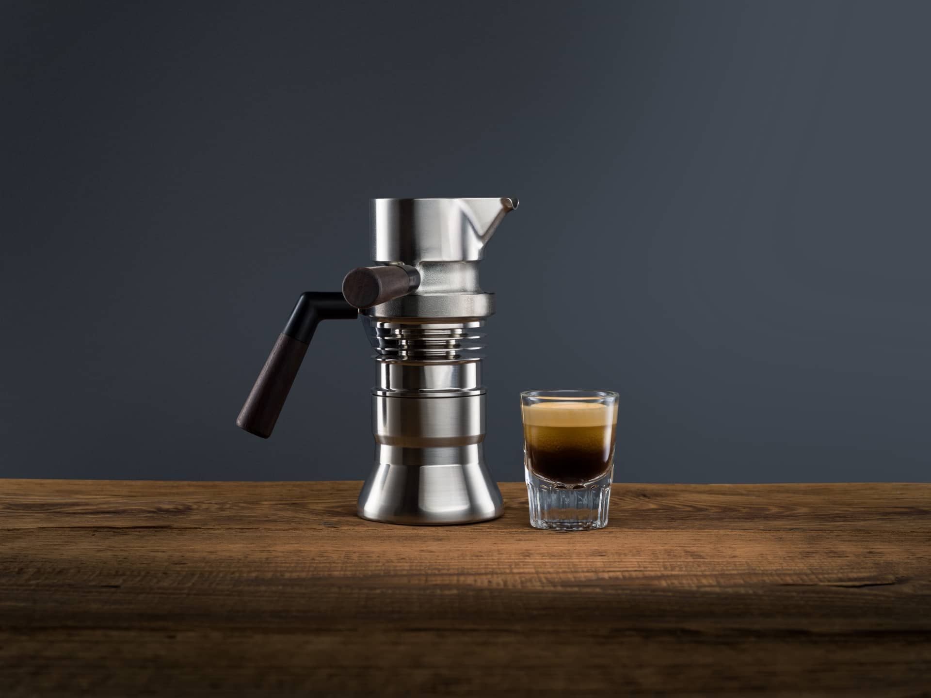 9Barista macchina per il caffè espresso con motore a reazione