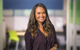 pracownik dziauu sprzedavy