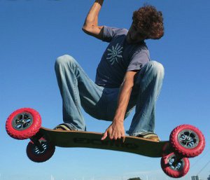 Caso di工作室火焰越野板