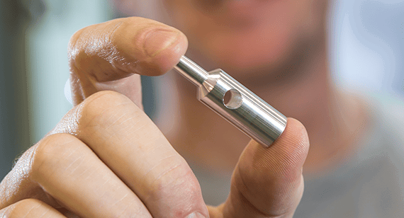 Fertigungsdienstleistungen: CNC-bearbeitetes Metallteil