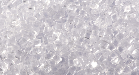 PC塑料堆在一起