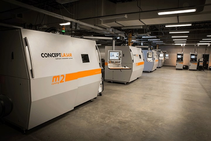 一排用于DMLS的金属3D打印机