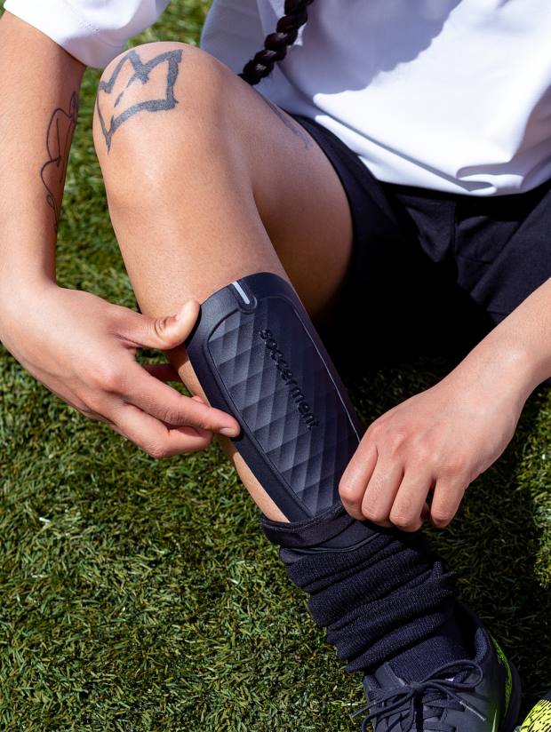 Ecco come la manifattura digital supporta lo sviluppo degli智能可穿戴设备del calciatore del future